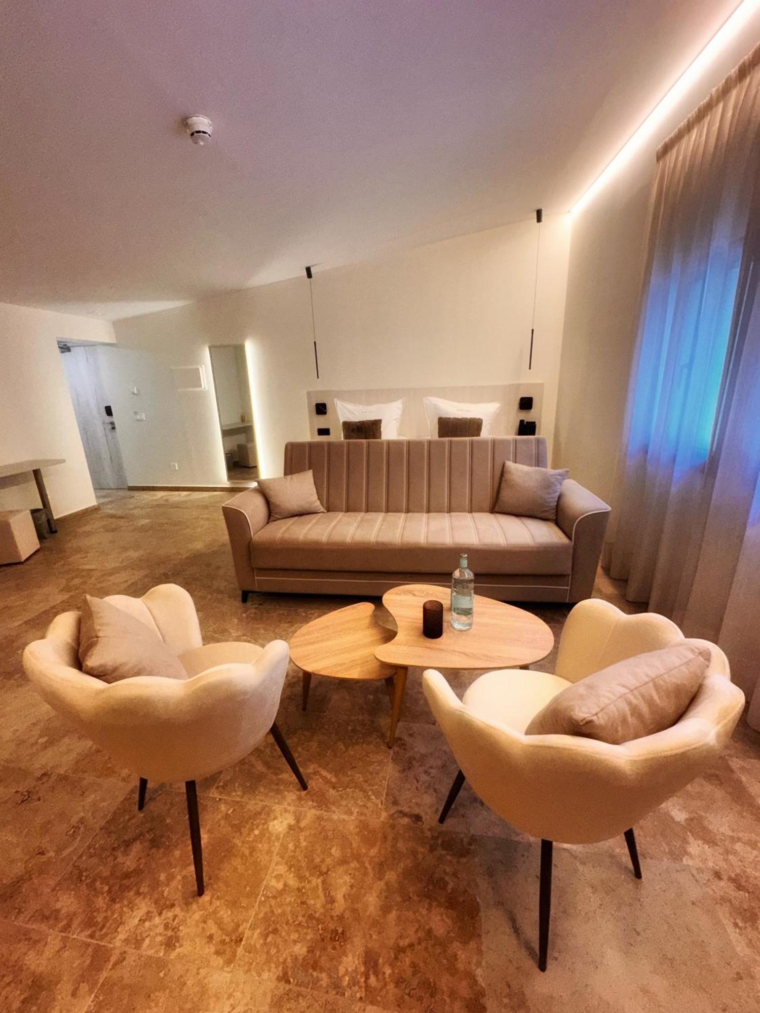 Boutique Hotel Comtal Empuries Roses Exteriér fotografie